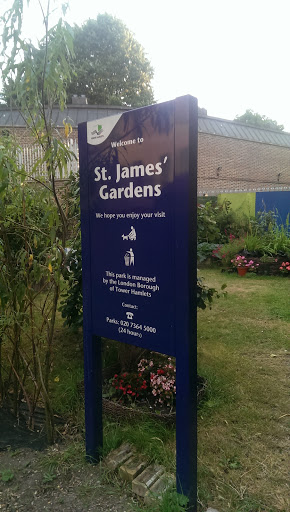 St James' Gardens 