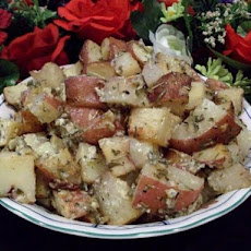 Awesome Roasted Potatoes With Sour Cream Dip