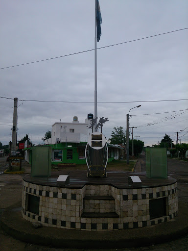 Monumento 1er Teniente M. V. Nívoli 