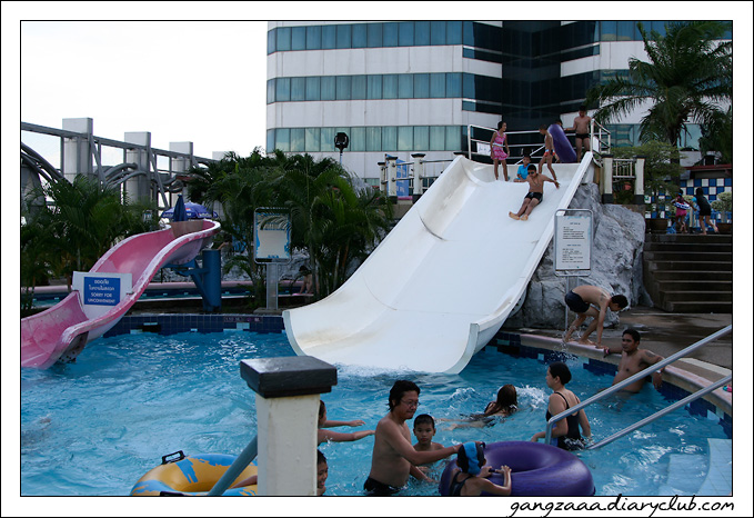 Leoland สวนน้ำลอยฟ้า