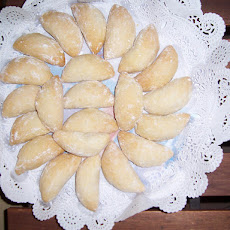 Pastissets (Powdered Sugar Cookies from Spain)