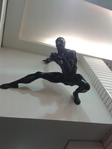 Escultura Homem Aranha