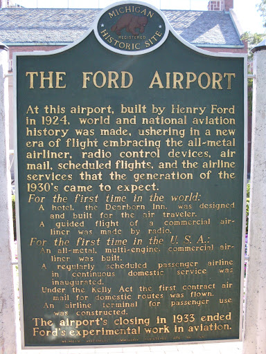 Ford Airport / Ford Tri-Motor