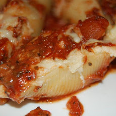 Italian-style Pumpkin-stuffed Shells