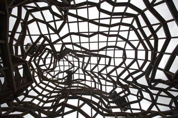 Land Rover’s car sculpture