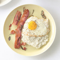 Creamy Grits with Rosemary Bacon