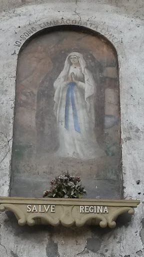 Madonna Regina Di Barzesto