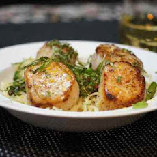 Scallops & Asparagus with Capelli d’angelo & Minneola Tangelo Butter Cream Sauce