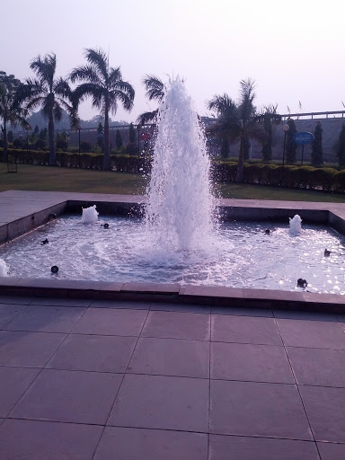 Savoy Green Fountain