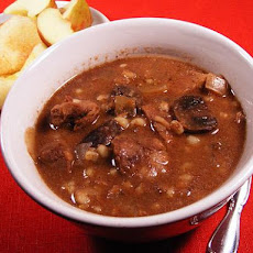 Slow-Cooker Beef Mushroom Barley Soup