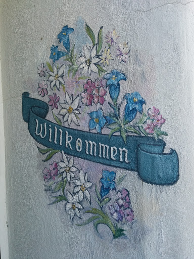 Wilkommen Mural