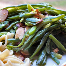 Haricot Vert - French Green Beans With Garlic and Sliced Almonds