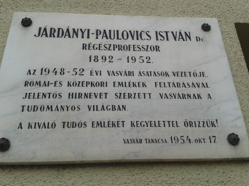 Dr. Járdányi-Paulovics István emléktábla