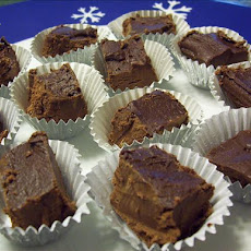 Too-Easy Fudge (2 Ingredients)