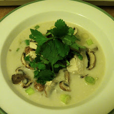 Hot and Sour Coconut Chicken Soup (Tom Kha Kai)