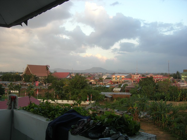 [DSCN77092.jpg]