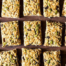 Five Minute, No-Bake Vegan Granola Bars