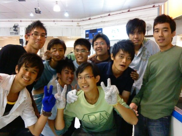 [squeezeguys[4].jpg]