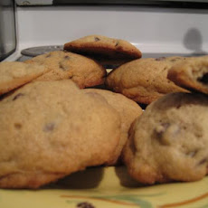 Scrumptious Cinnamon Chocolate Chip Cookies
