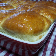 Bread Machine Garlic 'n Rosemary Dinner Rolls