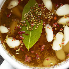 Pickled Garlic Vegetables