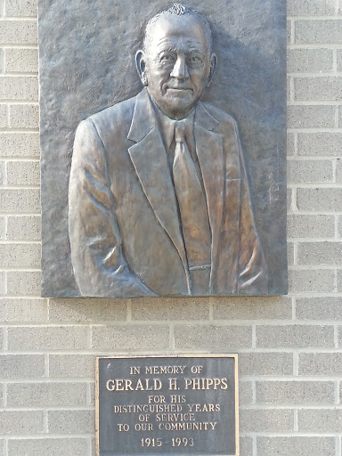 Gerald H Phipps