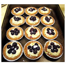 Mango Cheese Tart with Blueberries