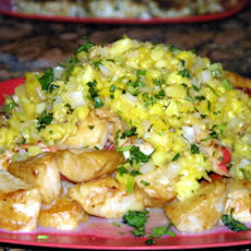 Seared Scallops with Tropical Salsa