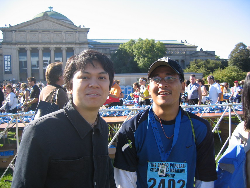 [2006-chicagohalfmarathon-0005.JPG]