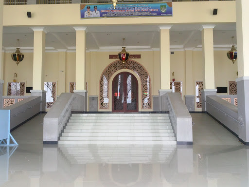 Pintu Utama Masjid Pasir