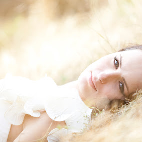 by Marin Dumitru - Wedding Bride ( fotograf nunta, fotografii nunta, fotograf profesionist de nunti, marin dumitru, fotojurnalism nunta, fotograf de nunta, foto nunta, fotograf profesionist pentru nunti, www.fotografi-nunti.ro, poze nunta, poze nunti, fotograf profesionist de nunta, foto nunti, fotograf de nunti fotograf profesionist pentru nunti. portofoliu fotograf fotojurnalist de nunta.fotografi nunti, colaje nunta, fotografii nunti, fotograf nunti, sedinta, fotograf profesionist, colaje nunti, fotograf profesionist pentru nunta, fotograf )