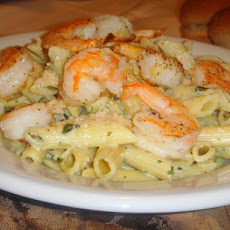 Low Carb Penne Pasta in Pesto-Cream Sauce