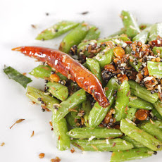 Stir-Fried Green Beans with Coconut