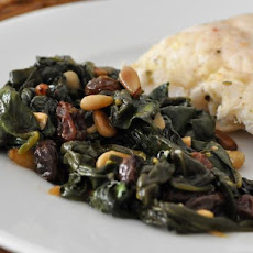 Spinach with Pine Nuts and Raisins