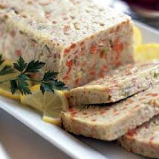 Gefilte Fish with Fresh Beet Horseradish