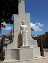 Ataturk Heykeli
