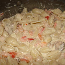 Shrimp Fettucinni Alfredo With Mushrooms and Tomato