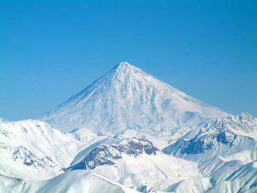 دماوند در زمستان