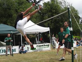 Chaos Footbag: Flo's brinin it.  I'd bet it was dug though.  Check out the stats!  Also, click the pic to see Jack Harris' photos from final's day at The 2008 Green Cup.  They're pretty killer pics.  Thanks Jack - aka Chaos #2!