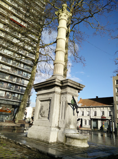 Fountain of Bist Square 