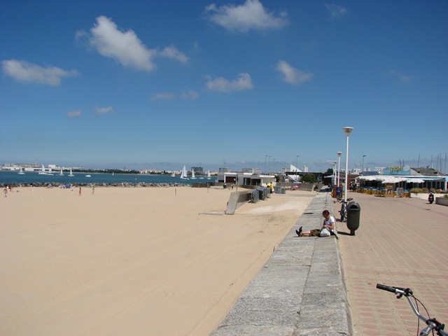[La rochelle haveningang[4].jpg]