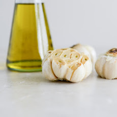 Homemade Roasted Garlic Oil