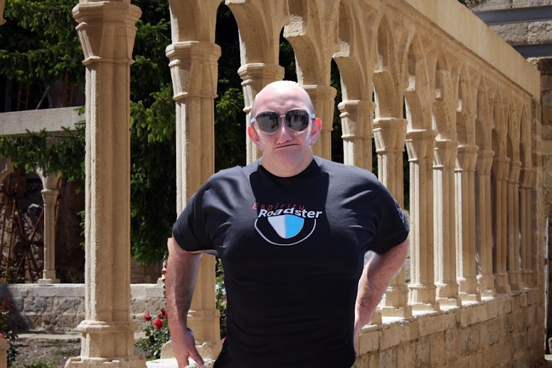 claustro%20mazi.jpg