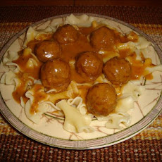 Meatballs in Hungarian Sour Cream Gravy