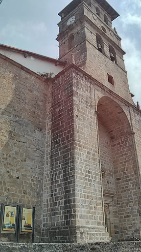 Iglesia De San Pedro De Romaña