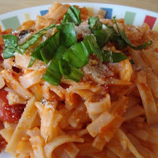 Tomato Basil Spaghetti