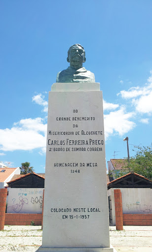 Estátua de Carlos Ferreira Prego