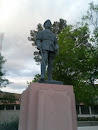 Monumento Ramirez De Velasco 