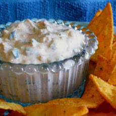 Creamy Garlic Salsa Dip