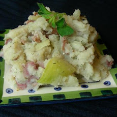 Mashed Potatoes With Onion and Dill